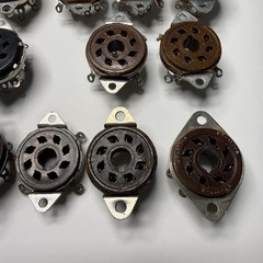 Lot of 14 VINTAGE CINCH 8 Pin OCTAL VACUUM TUBE AMP PARTS SOCKETs 8-PIN