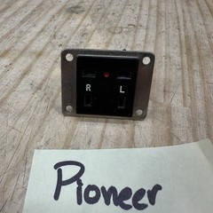 Pioneer SX-700T Receiver Parts – Speaker Output Plug Terminal
