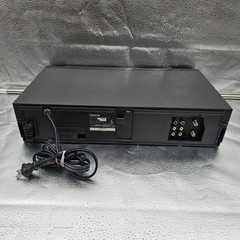 Toshiba W-627 4-Head Hi-Fi VHS VCR Video Cassette Recorder w/ Remote Tested
