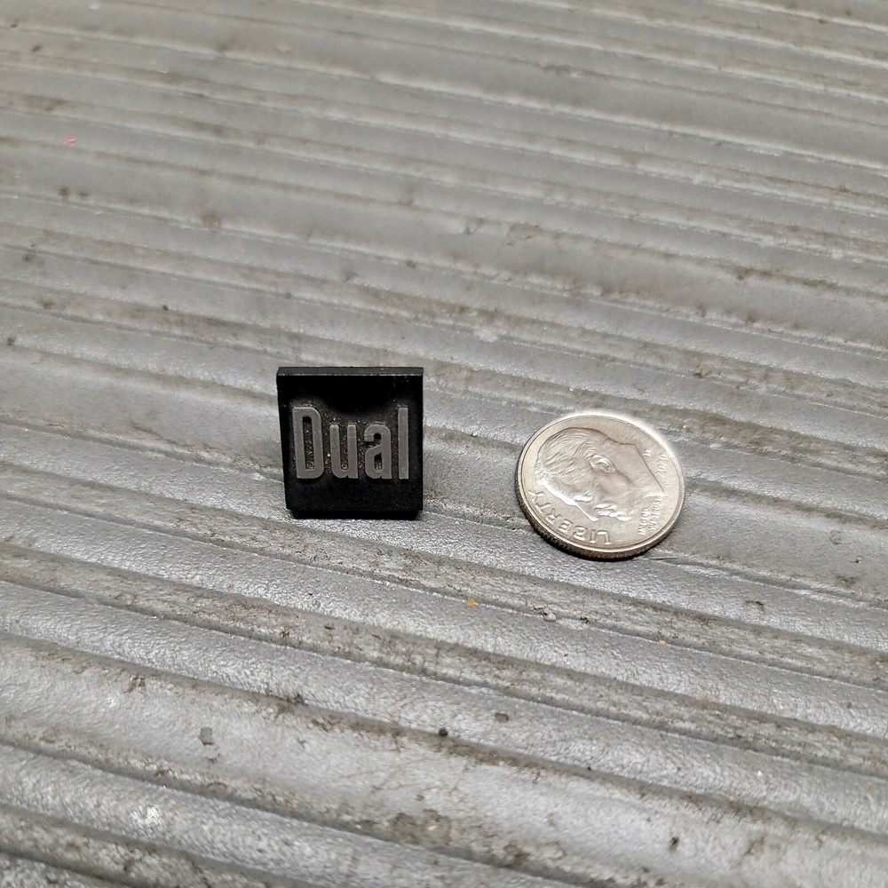 Dual 1229 Logo Badge