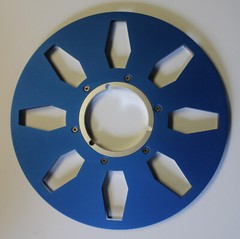 ANALOG AUDIO 10.5″ X 1/4″ PRECISION METAL TAPE REEL IN BLUE & SILVER – OTARI MCI