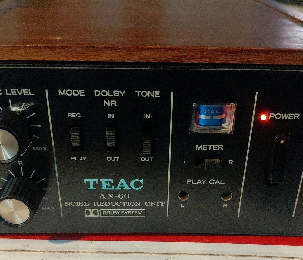 TEAC AN-60 Noise Reduction Power Up ONLY No Testing Was Done ESTATE G4256pth