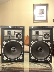 Vintage Pioneer CS-705 4-Way Speaker System — Classic Hi-Fi from 1984–1986