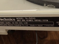 Clean Vintage 1983 Technics SL-Q200 Direct Drive Automatic Turntable New Stylus
