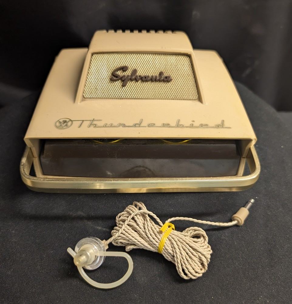 1956 Sylvania Thunderbird Transistor Radio Model 3102 working cond unknown as-is