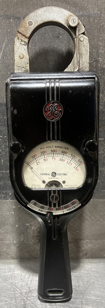 Vintage Antique GE AC-Volt Ammeter General Electric MODEL 8AK1AAA1 TYPE AK-1