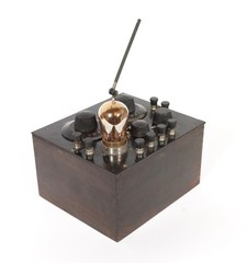 1922 Telmaco BR Radio & Matching BA Amplifier w/Good Tipped Amber Glass Tubes