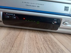 Panasonic OmniVision PV-V4523S VCR Video Cassette Recorder Hi-Fi Stereo 4 Head