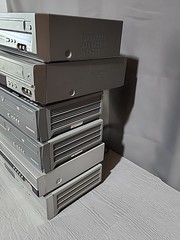 Lot of 6 – VCR VHS DVD Combo Players Magnavox, Phillips Samsung for Parts/Repair