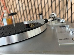 Vintage GARRARD GT-25P Turntable. Belt Drive ENGLAND -New in Box Perfect