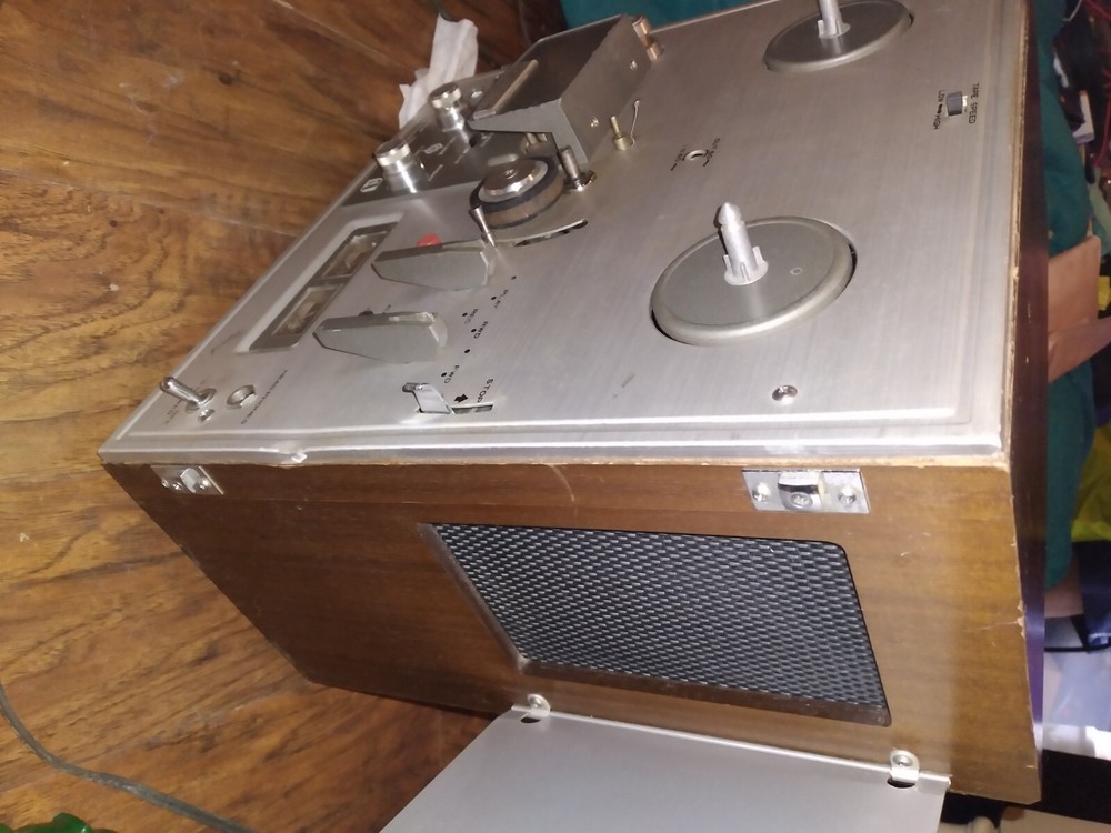 ~Vintage~Akai 1710W -Reel To Reel -With Original box