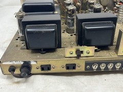 Monarch SA-40A Vintage Tube Stereo Integrated Amplifier Japan Powers On