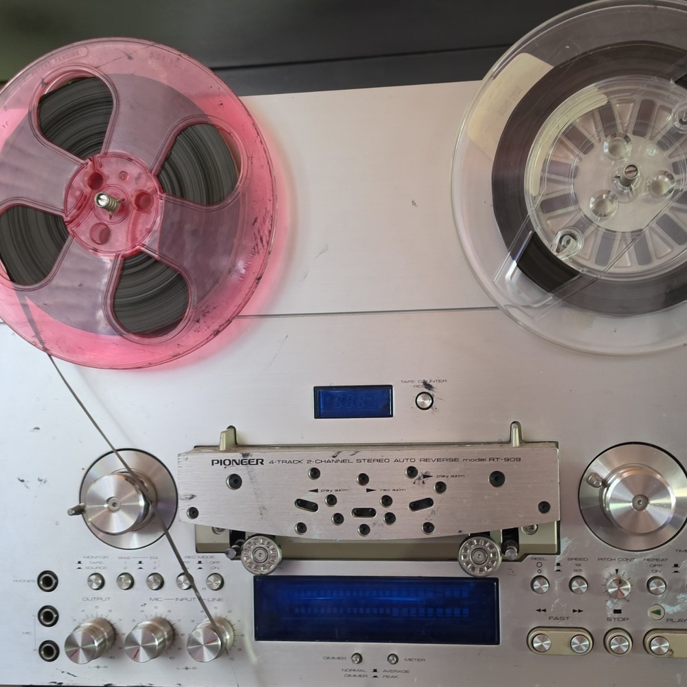 Pioneer RT-909 Reel-to-Reel Tape Recorder Deck Model RT-909 Tape Recorder
