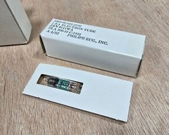 6111 6111WA JAN PHILIPS 2 pieces NOS tube valve.