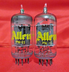 1958 Sylvania 12AU7 PLATINUM PLUS GRADE D Getter Preamp Tubes Matched Pair ECC82
