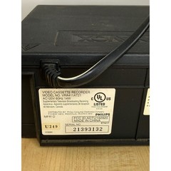 Philips Magnavox VRA411AT21 VHS HQ VCR 4 Head Black Parts or Repair
