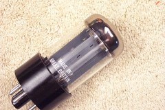 One, Mullard 5AR4 GZ34, fat base, dual getter, f31, Great Britain, 5AR4 GZ34