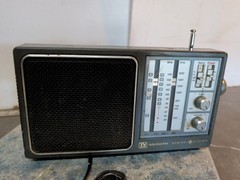 Vintage General Electric TV Sound WB/AM/FM Radio Receiver Model 7-2945A Tested