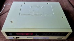 GE General Electric Model 7-4260A Spacemaker Radio Cassette Player w/Hardware