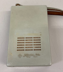 HITACHI TH-621 Grey – Vintage Transistor Radio (UNTESTED)