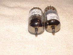 2 x 6DJ8/E88CC Amperex/HP Tubes*Small O Getter*Very Strong Matched Pair*#20