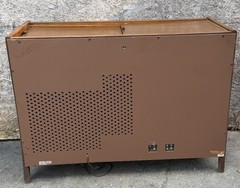 Magnavox Micromatic Vintage Record Player Console Cabinet Turntable