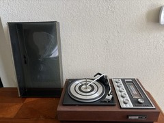 Garrard 2025TC Turntable Stereo Receiver FOR PARTS OR REPAIR As-Is w/Video VTG