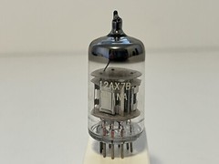 Made In China 12AX7B Vacuum Tube Tests Good 120 / 98