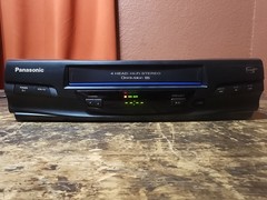 Panasonic PV-V4520 4 Head Hi-Fi Stereo OmniVision VHS VCR W/ Remote See Demo