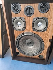 Vintage Kenwood KL-555D 100 W 3-Way 5 Speaker System w/Grills in Reflex Cabinets