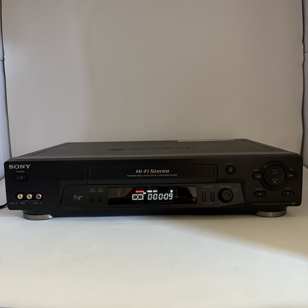 Sony SLV-N71 VHS Video Cassette Player Recorder VCR HiFi No Remote 19 Mic Tested