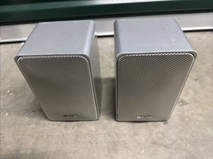Realistic Minimus-7 Silver Speakers Pair 40-2045 Tested 8 Ohm Made in Japan