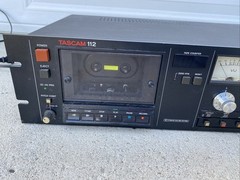 Tascam 112 Professional Cassette Tape Deck Player/Recorder – Powers On