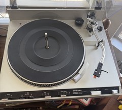 Technics SL-235 Model Belt Drive Frequency- Servo – Tested Works Great!