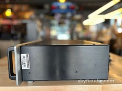 Audio Research LS22 All-Tube Preamplifier with 6 RCA & XLR Inputs