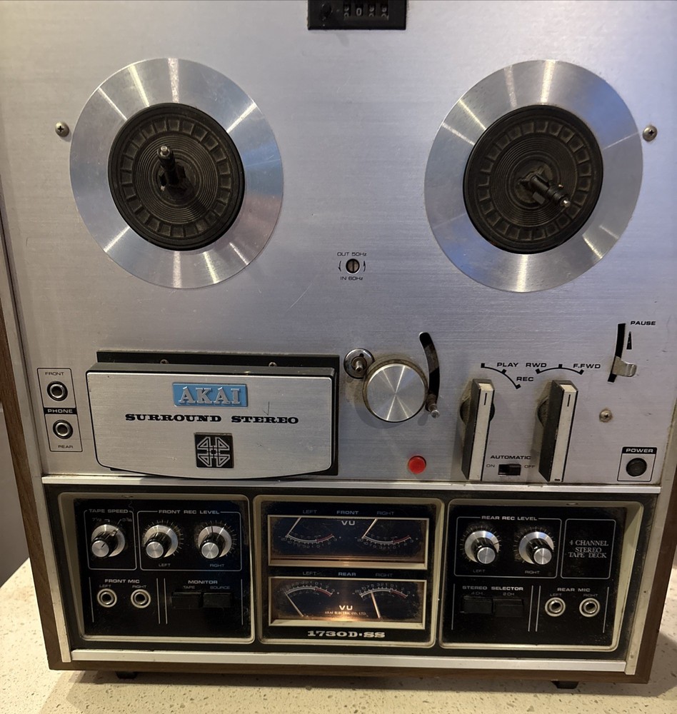 Akai 1730D-SS Quad Reel to Reel w/ Wood Case – Powers On – Spins Needs Service