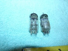 2 Bell & Howell MATCHED Pair 7025 12AX7 ECC83 Audio Tubes STRONG GREY PLATE 1966