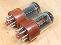 Pair of Sylvania (West. lbl) 5692 Brown Base NOS NIB Vacuum Tubes – 9% matched
