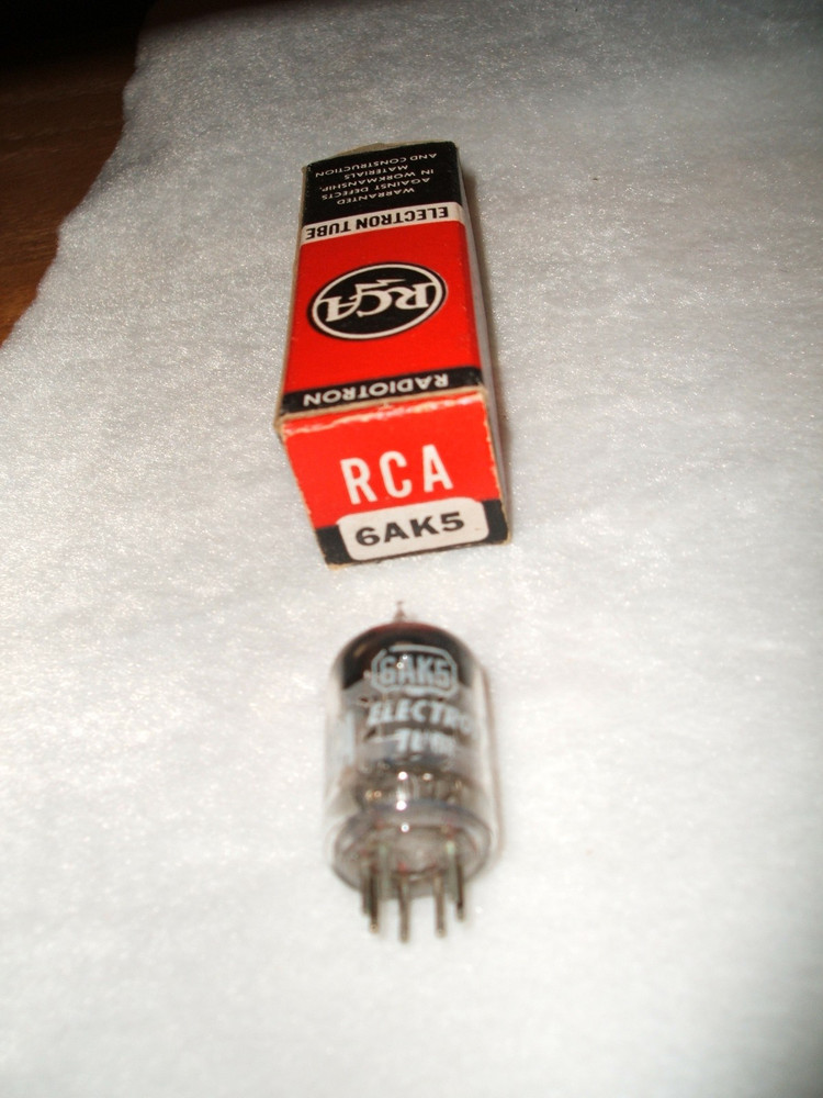 (1) NOS RCA 6AK5 Vintage Radio VACUUM TUBE