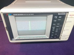 GE Spacemaker Color TV AM/FM Radio 7-7660A Portable 12”x9”x6”Vintage