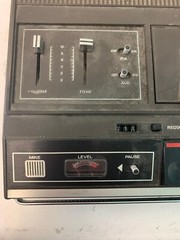 Audiotronics Classette 152 Cassette Tape Recorder