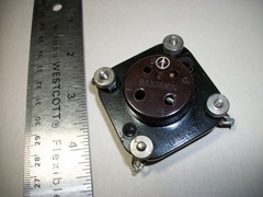 Pair of 4 pin UX-4 breadboard tube sockets from the late 1920s.