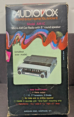 VINTAGE 1970s AUDIOVOX AM CAR RADIO MODEL AM-IC