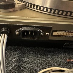 AKAI Auto Return Model AP-306 Quartz Lock Direct Drive Vintage Turntable LP