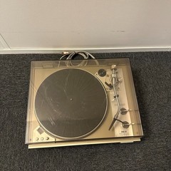 AKAI Auto Return Model AP-306 Quartz Lock Direct Drive Vintage Turntable LP