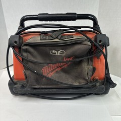 MILWAUKEE 49-24-0200 JOB SITE RADIO – POWERED BY ROCKFORD FOSGATE