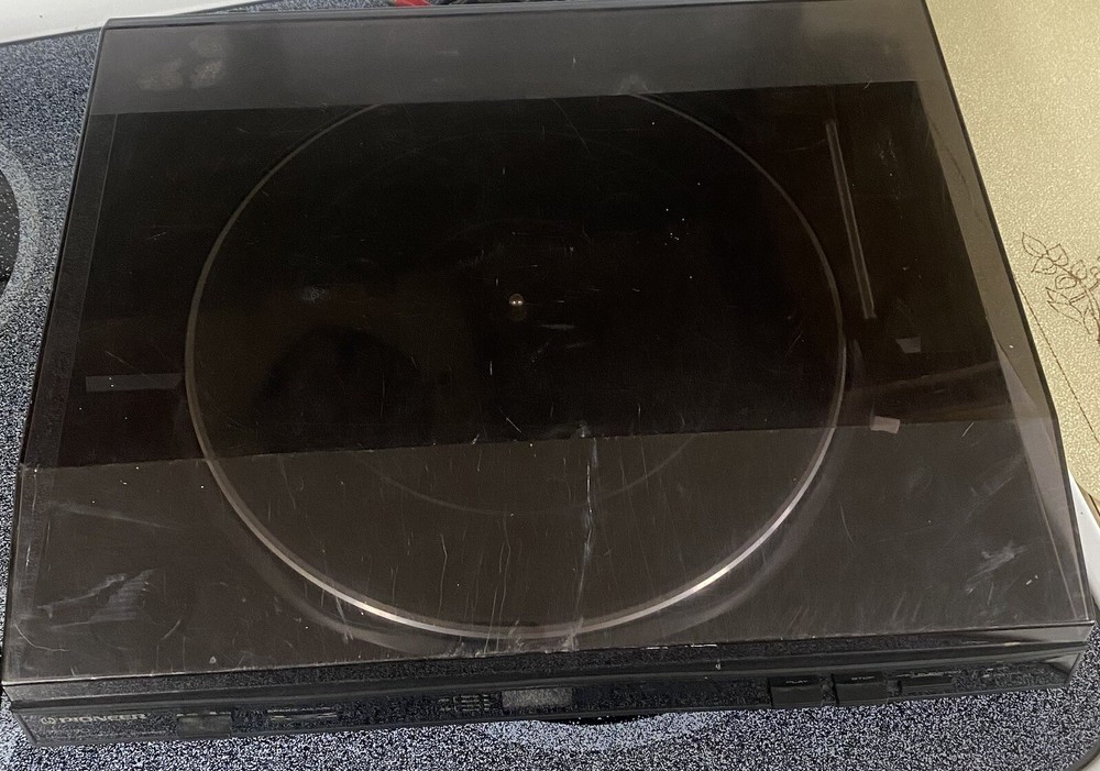 Pioneer PL-990 Automatic Stereo Turntable