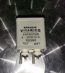 Vintage Sprague Vitamin Q Capacitor .1 3000 D.C. Y82963 #447