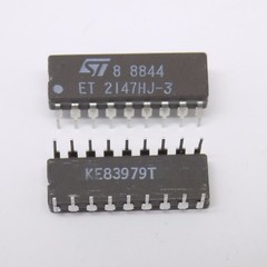 1x ET2147HJ-3 ST 4K SRAM IC DIP18
