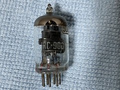10 NOS RCA JRC 9001 Vacuum Tubes Black Plate Square Getter WW2 Box Dated 1945
